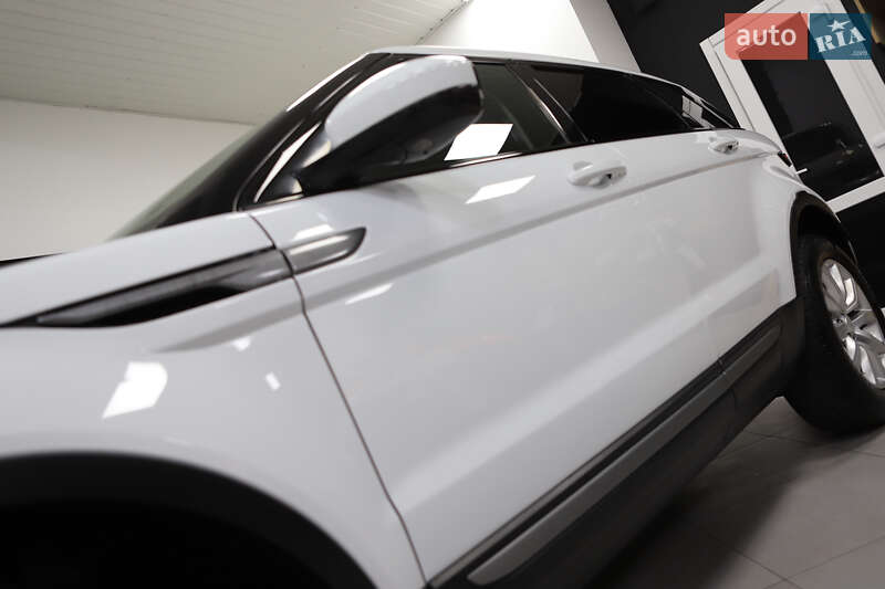 Внедорожник / Кроссовер Land Rover Range Rover Evoque 2015 в Дрогобыче