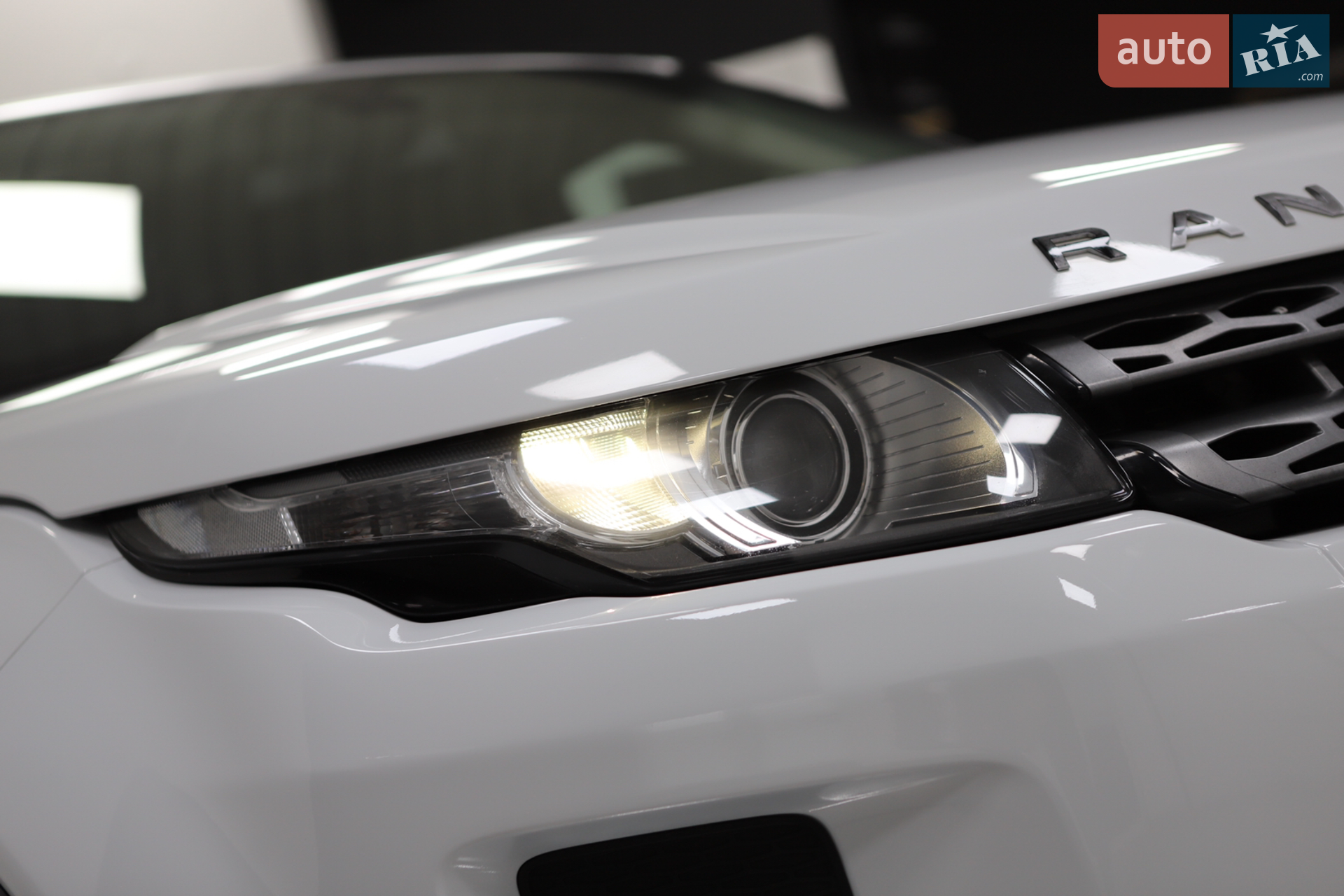 2015 Land Rover Range Rover Evoque - мініатюра 30