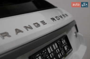 Внедорожник / Кроссовер Land Rover Range Rover Evoque 2015 в 