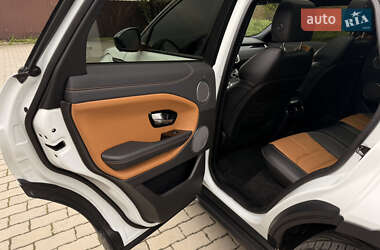 Внедорожник / Кроссовер Land Rover Range Rover Evoque 2015 в 