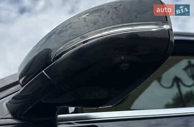 Внедорожник / Кроссовер Land Rover Range Rover Evoque 2011 в 