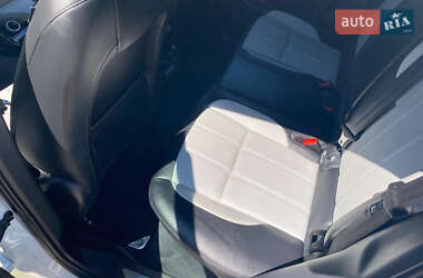 Позашляховик / Кросовер Land Rover Range Rover Evoque 2020 в 