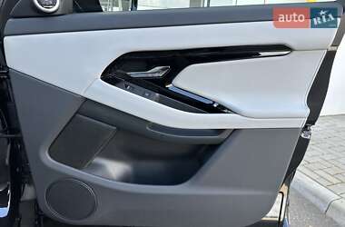 Внедорожник / Кроссовер Land Rover Range Rover Evoque 2023 в 