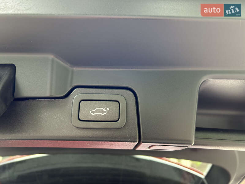 Внедорожник / Кроссовер Land Rover Range Rover Evoque 2015 в Львове