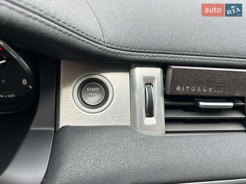 Внедорожник / Кроссовер Land Rover Range Rover Evoque 2015 в Львове