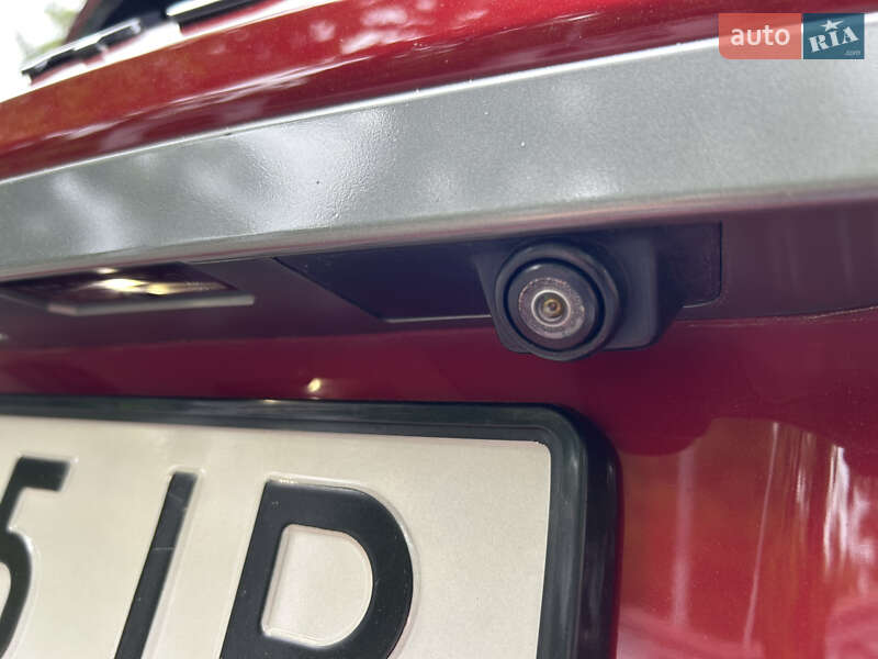 Внедорожник / Кроссовер Land Rover Range Rover Evoque 2015 в Львове