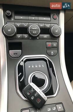Внедорожник / Кроссовер Land Rover Range Rover Evoque 2014 в 