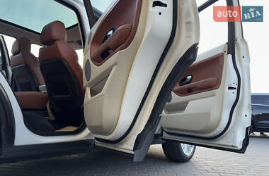 Внедорожник / Кроссовер Land Rover Range Rover Evoque 2012 в 