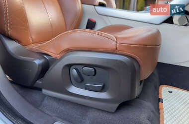 Внедорожник / Кроссовер Land Rover Range Rover Evoque 2012 в 
