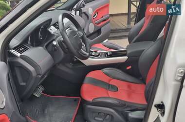 Позашляховик / Кросовер Land Rover Range Rover Evoque 2012 в 