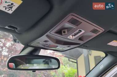 Позашляховик / Кросовер Land Rover Range Rover Evoque 2012 в 