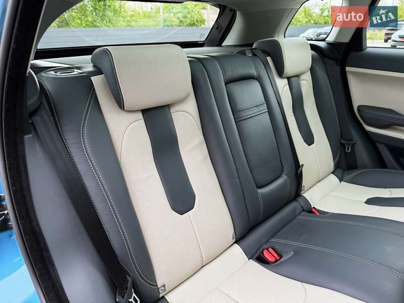 Позашляховик / Кросовер Land Rover Range Rover Evoque 2012 в Луцьку фото 62 Позашляховик / Кросовер Land Rover Range Rover Evoque 2012 в Луцьку