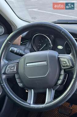 Внедорожник / Кроссовер Land Rover Range Rover Evoque 2015 в 