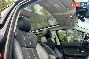 Внедорожник / Кроссовер Land Rover Range Rover Evoque 2016 в 