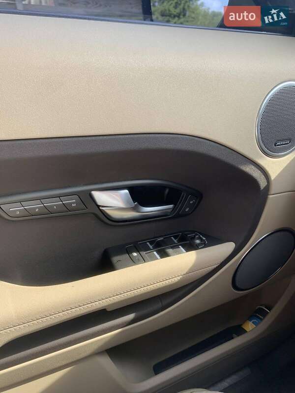 Внедорожник / Кроссовер Land Rover Range Rover Evoque 2014 в Тернополе