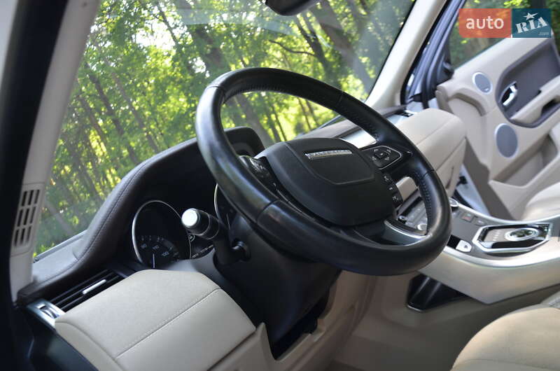 Внедорожник / Кроссовер Land Rover Range Rover Evoque 2015 в Трускавце