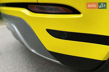 Внедорожник / Кроссовер Land Rover Range Rover Evoque 2021 в 