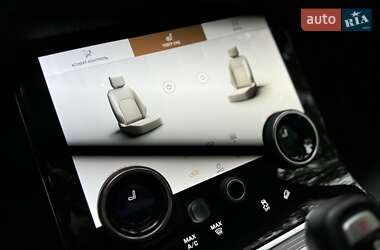 Внедорожник / Кроссовер Land Rover Range Rover Evoque 2021 в 