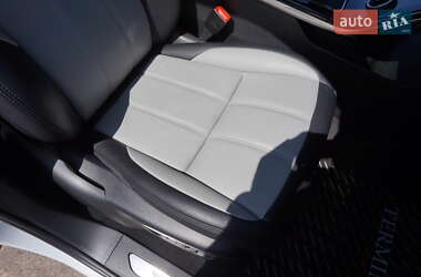 Внедорожник / Кроссовер Land Rover Range Rover Evoque 2019 в 