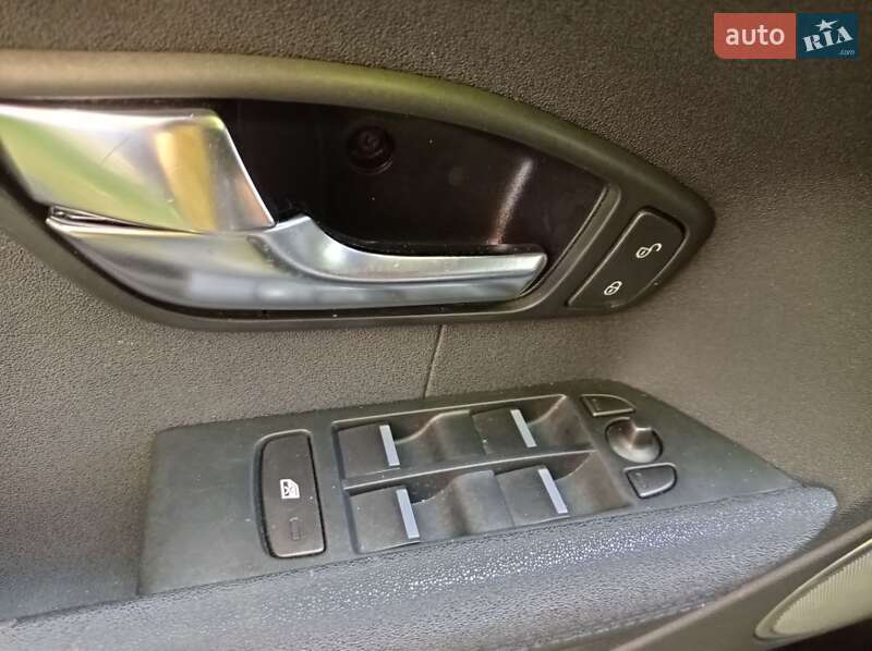 Внедорожник / Кроссовер Land Rover Range Rover Evoque 2013 в Житомире фото 32 Внедорожник / Кроссовер Land Rover Range Rover Evoque 2013 в Житомире