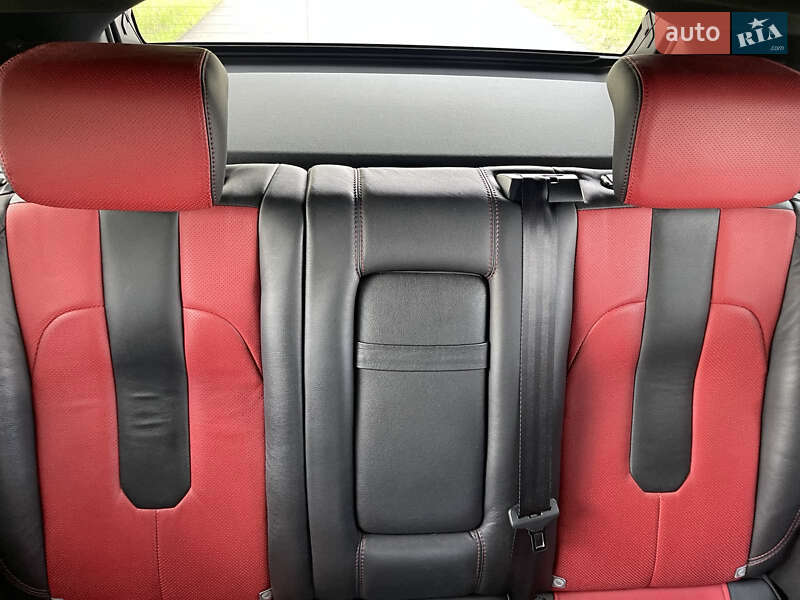 Внедорожник / Кроссовер Land Rover Range Rover Evoque 2013 в Мене