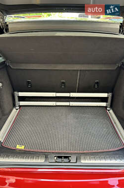 Внедорожник / Кроссовер Land Rover Range Rover Evoque 2012 в 