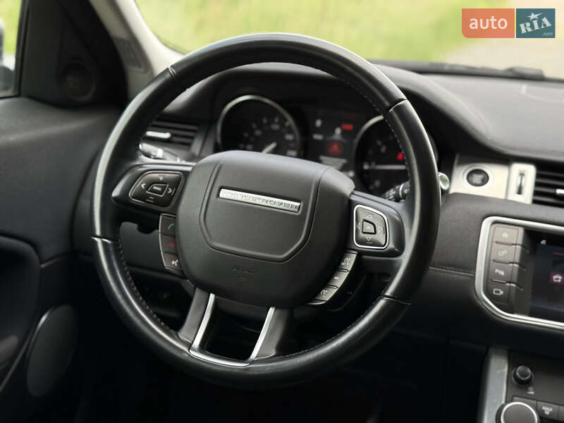 Внедорожник / Кроссовер Land Rover Range Rover Evoque 2017 в Киеве