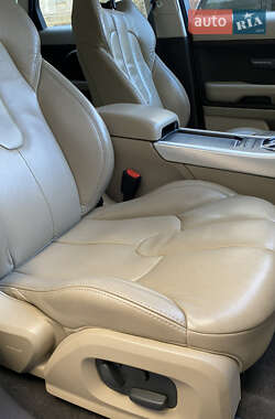 Внедорожник / Кроссовер Land Rover Range Rover Evoque 2012 в 