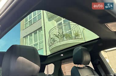 Внедорожник / Кроссовер Land Rover Range Rover Evoque 2019 в 