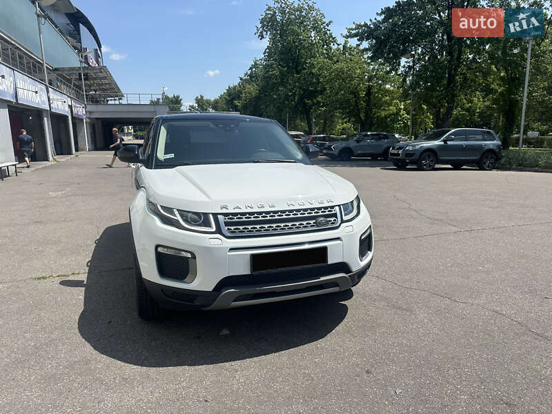 Внедорожник / Кроссовер Land Rover Range Rover Evoque 2015 в 