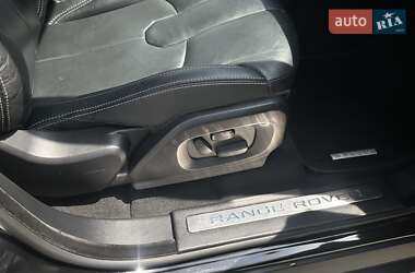 Внедорожник / Кроссовер Land Rover Range Rover Evoque 2013 в 