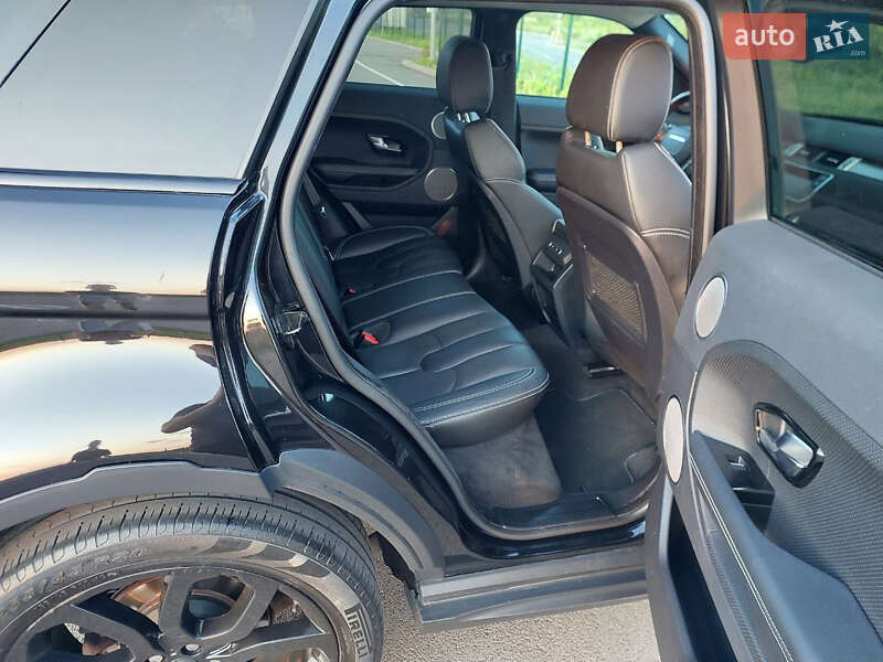 Внедорожник / Кроссовер Land Rover Range Rover Evoque 2015 в Ровно