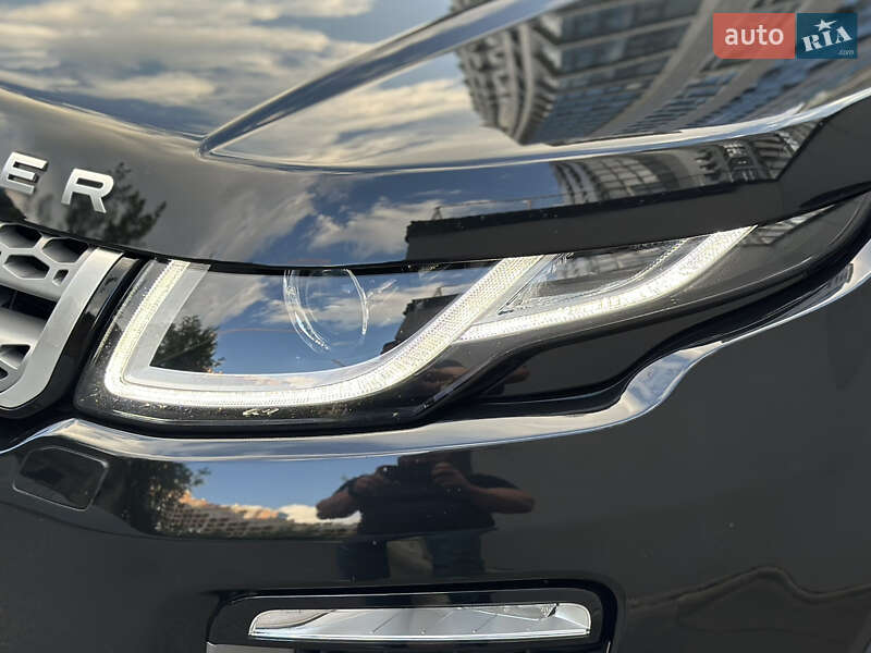 Позашляховик / Кросовер Land Rover Range Rover Evoque 2017 в Києві