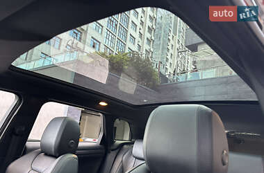 Внедорожник / Кроссовер Land Rover Range Rover Evoque 2017 в 
