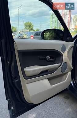 Внедорожник / Кроссовер Land Rover Range Rover Evoque 2012 в 