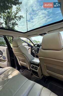 Внедорожник / Кроссовер Land Rover Range Rover Evoque 2012 в 