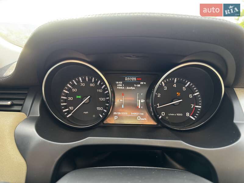 Внедорожник / Кроссовер Land Rover Range Rover Evoque 2013 в Иршаве фото 41 Внедорожник / Кроссовер Land Rover Range Rover Evoque 2013 в Иршаве