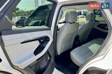 Внедорожник / Кроссовер Land Rover Range Rover Evoque 2019 в 