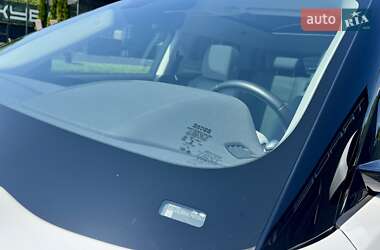 Внедорожник / Кроссовер Land Rover Range Rover Evoque 2019 в 