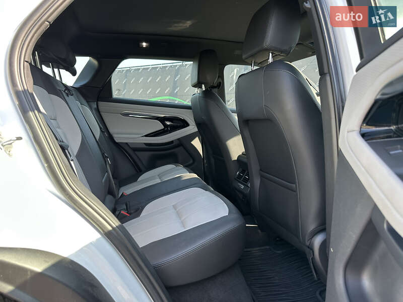 Позашляховик / Кросовер Land Rover Range Rover Evoque 2023 в Києві