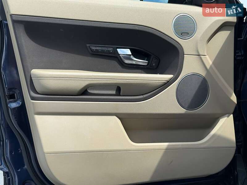 Позашляховик / Кросовер Land Rover Range Rover Evoque 2015 в Рівному