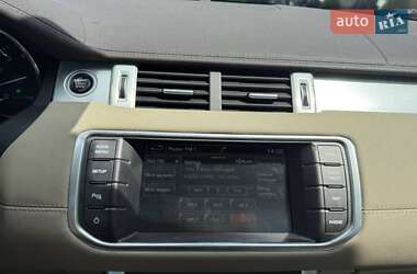 Внедорожник / Кроссовер Land Rover Range Rover Evoque 2015 в 
