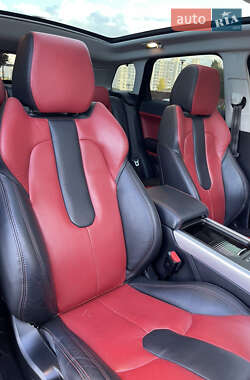 Позашляховик / Кросовер Land Rover Range Rover Evoque 2015 в 