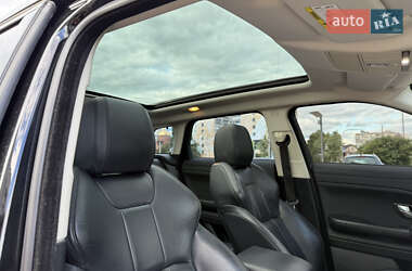 Внедорожник / Кроссовер Land Rover Range Rover Evoque 2016 в 