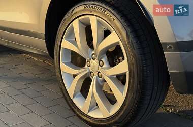 Внедорожник / Кроссовер Land Rover Range Rover Evoque 2019 в 