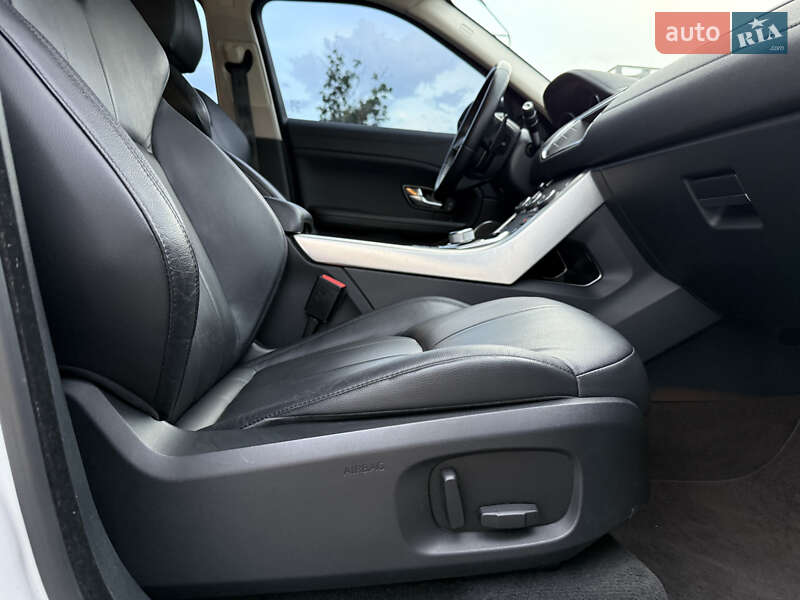 Внедорожник / Кроссовер Land Rover Range Rover Evoque 2016 в Киеве