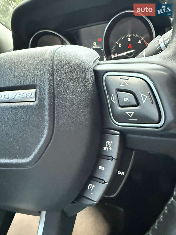 Внедорожник / Кроссовер Land Rover Range Rover Evoque 2016 в Киеве