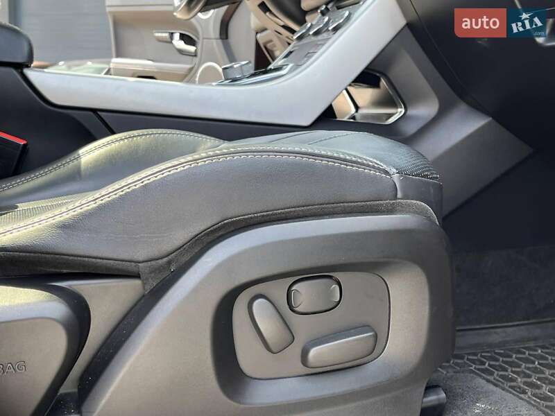 Внедорожник / Кроссовер Land Rover Range Rover Evoque 2014 в Львове