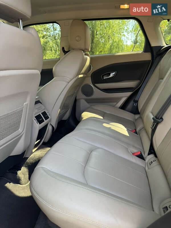 Позашляховик / Кросовер Land Rover Range Rover Evoque 2019 в Києві