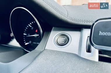Внедорожник / Кроссовер Land Rover Range Rover Evoque 2014 в 